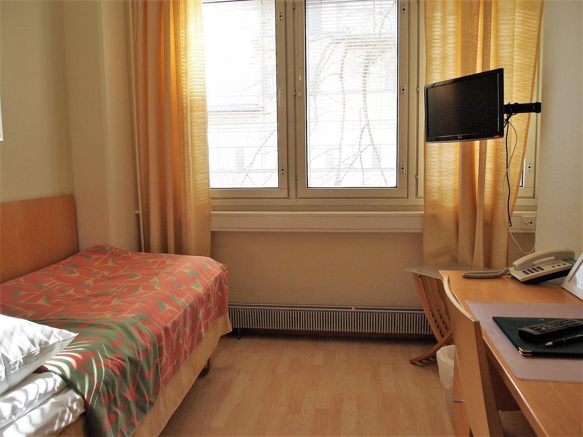 Hotelli Lohja Ngoại thất bức ảnh